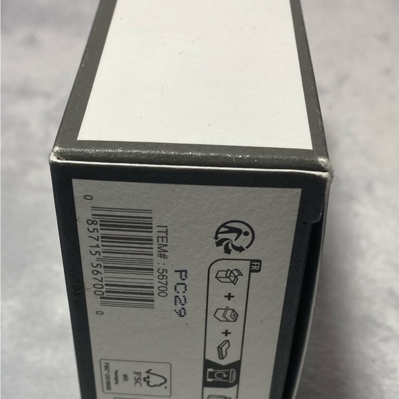 OSCAR CLASSIC Vintage by Oscar de la Renta EDT Perfume Spray 1 Oz - Picture 6 of 9